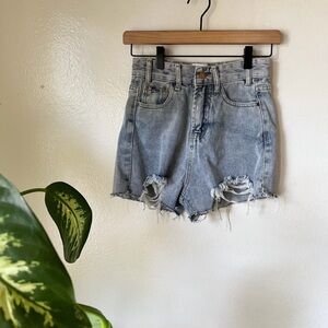Princess Polly NWT Jane Light Wash Denim Shorts